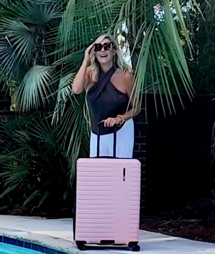 Archer 3 Piece 4 Wheel Spinner Luggage Suitcase Set w/ Built In USB Port in Carry On - Customer Photo From Ann Beth S
