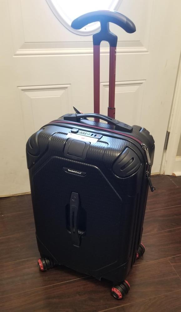 MaxPorter II Carry-On 22" Hardside Spinner Luggage - Customer Photo From NitaNita