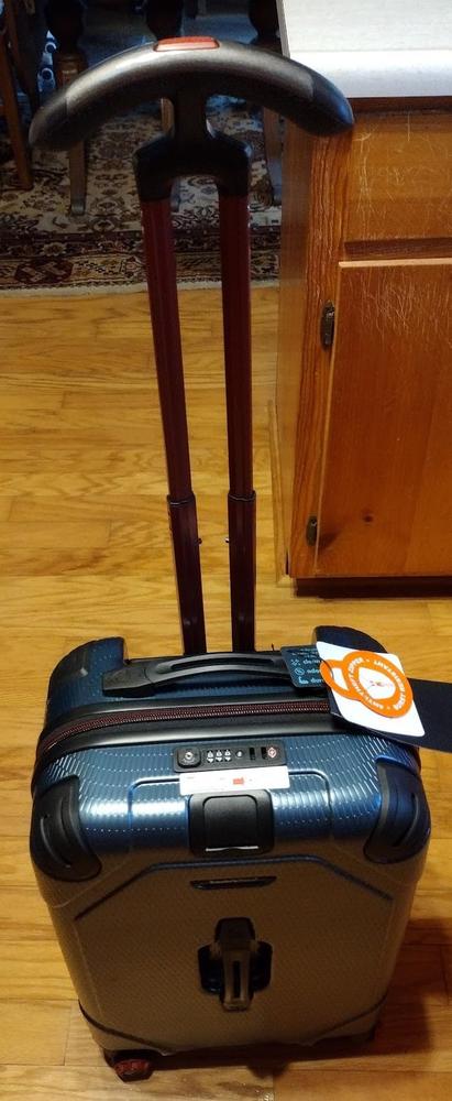 MaxPorter II Carry-On 22" Hardside Spinner Luggage - Customer Photo From SteveSteve